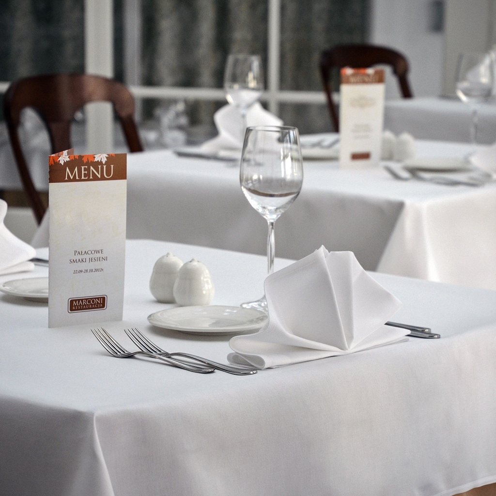 Serwetki i nakładki Clovis